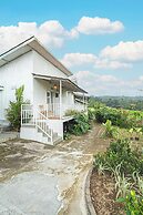 Santya Loka Lodge & Twin Waterfall