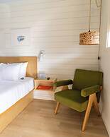 Driftwood Motel