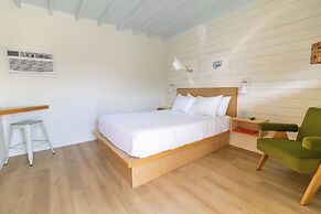 Driftwood Motel