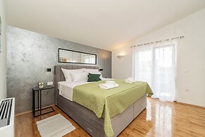 Apartments Grbic