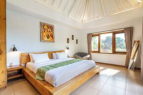 Peaceful Luxe Villa near Beach in Pecatu