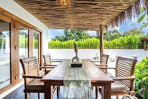 Peaceful Luxe Villa near Beach in Pecatu