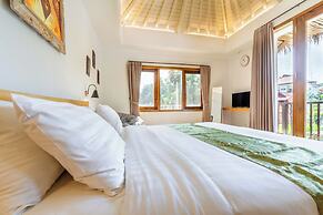 Peaceful Luxe Villa near Beach in Pecatu