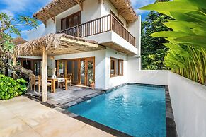 Peaceful Luxe Villa near Beach in Pecatu