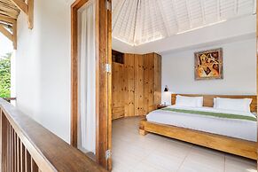 Peaceful Luxe Villa near Beach in Pecatu