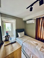 The Hera Gold Hotel