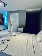 The Hera Gold Hotel