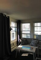 Blue Jay Motel