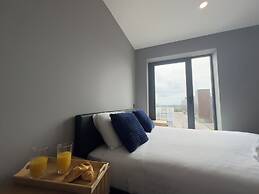 City Centre Albert Dock & Arena Apts