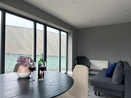 City Centre Albert Dock & Arena Apts