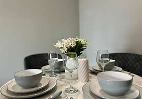 City Centre Albert Dock & Arena Apts