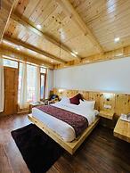 Goroomgo Sakura Palace Manali