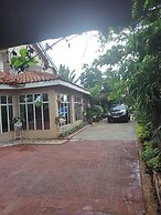 Lux Suites Utawala Private Residence