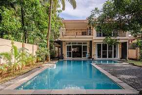 4BR w Pool in Morjim - Villa Corsa by Hireavilla