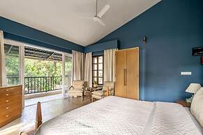 4BR w Pool in Morjim - Villa Corsa by Hireavilla