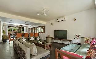 4BR w Pool in Morjim - Villa Corsa by Hireavilla