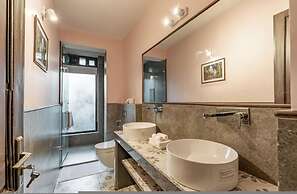 4BR w Pool in Morjim - Villa Corsa by Hireavilla