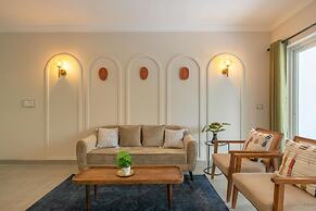 Irene Altezza by Hireavilla - 1BR w Pool Pilerne