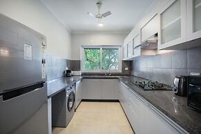 Irene Altezza by Hireavilla - 1BR w Pool Pilerne