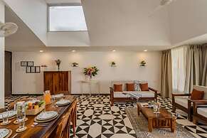 2BR w Rooftop Pool in North Goa Close to Beaches