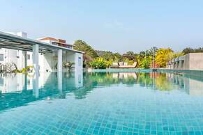 2BR w Rooftop Pool in North Goa Close to Beaches