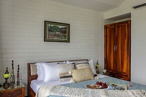 2BR w Rooftop Pool in North Goa Close to Beaches