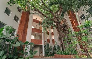 2BR w Rooftop Pool in North Goa Close to Beaches