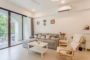 1BR Apt in Candolim With Pool 5 Mins From Beach