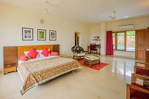 Hilltop Villa With Pool River View Whitehouse