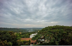 Hilltop Villa With Pool River View Whitehouse