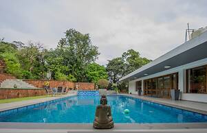 Hilltop Villa With Pool River View Whitehouse