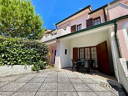 Bright Villa in a Quiet Residence