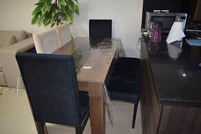 Whispering Waters, Two Bedroom With a Garden, Azha
