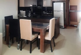 Whispering Waters, Two Bedroom With a Garden, Azha