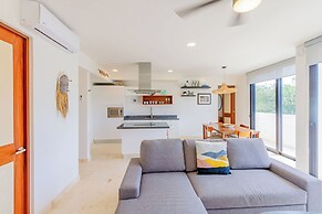 Tropical Retreat Pools Golf Gym