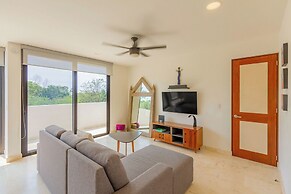 Tropical Retreat Pools Golf Gym