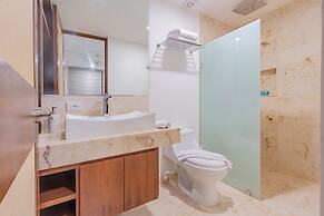 Tropical Retreat Pools Golf Gym