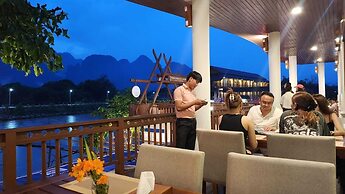 Phubarn VimarnVangvieng Resort