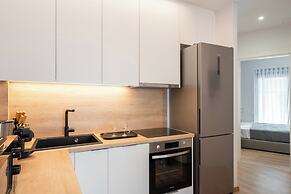 Kosmos Luxury Residences
