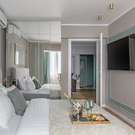 Holt s Sublime Minty Fresh 1BR on the Park