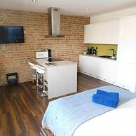 Central Kemptown Brighton Studio Apartment