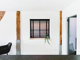 Charming Authentic Home With Garden