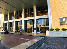 Lux 1BR Apt in Dubai Mall Residences