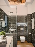 Pau Claris Design Apt. Next to Paseo de Gracia