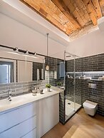 Pau Claris Design Apt. Next to Paseo de Gracia