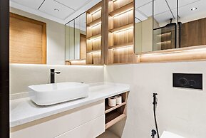 Lux Studio in Arjan With Pool and Full Amenities