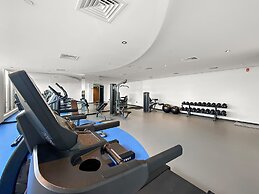 Chic Studio in Arjan With Pool Game Room and gym