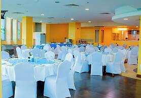 Parrot Hotel Arusha