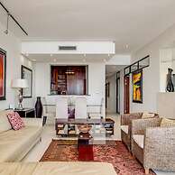 Private Holiday Apartment w Pool and Views Bali E