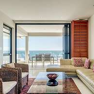 Private Holiday Apartment w Pool and Views Bali E